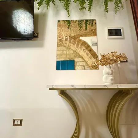 Konukevi L'antica Dimora Deluxe 3*